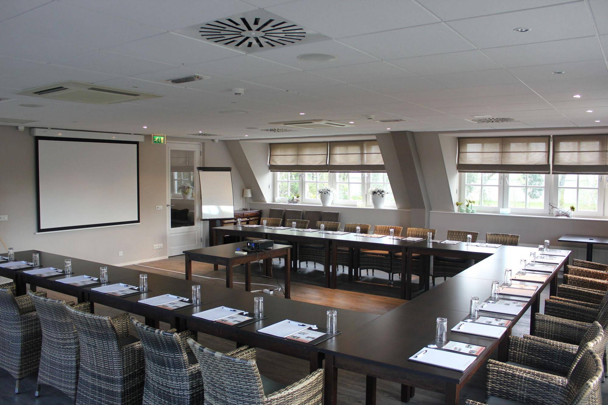 Villa Lokeend Hotel Restaurant
