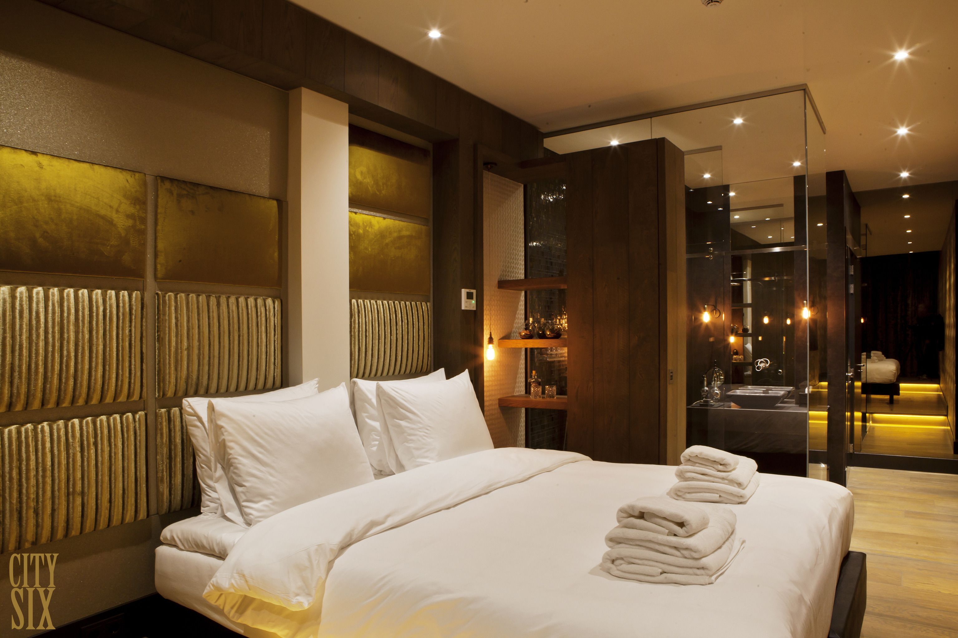 Manzo Suites