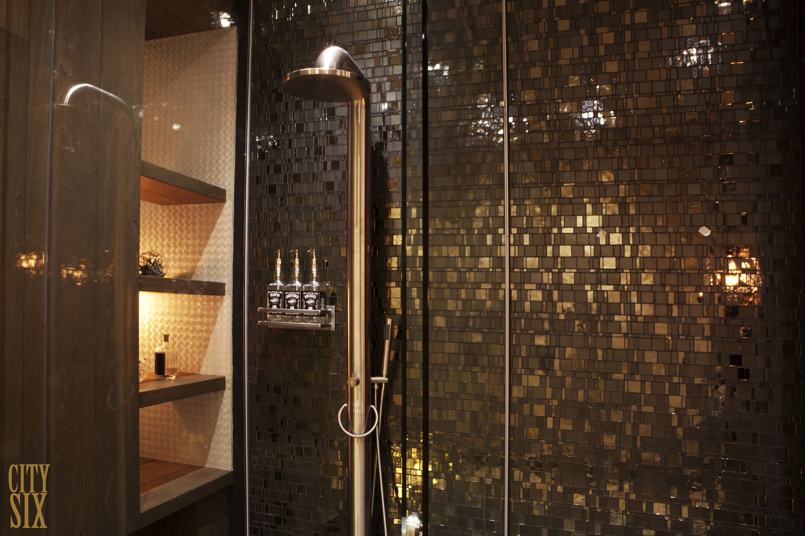 Manzo Suites