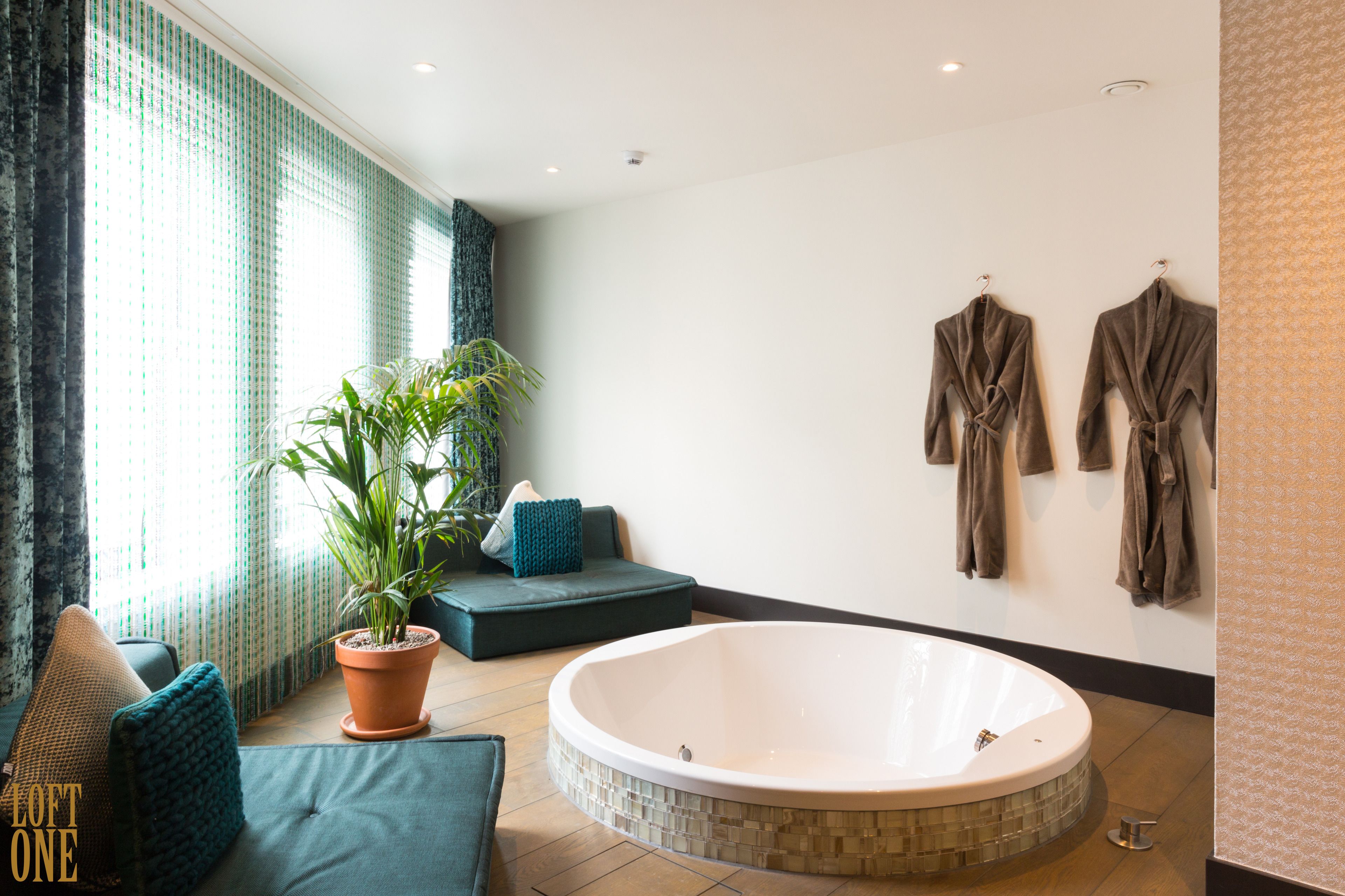 Manzo Suites