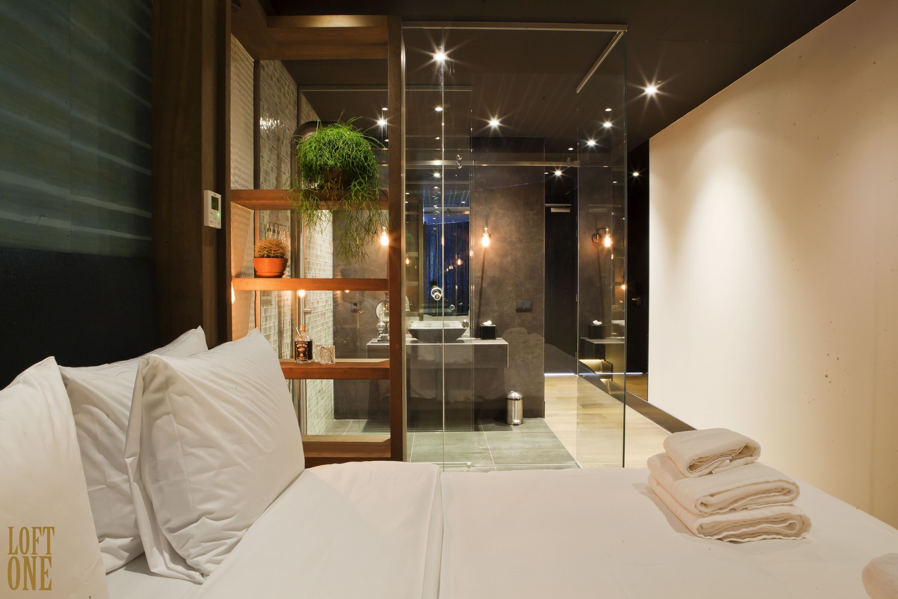 Manzo Suites