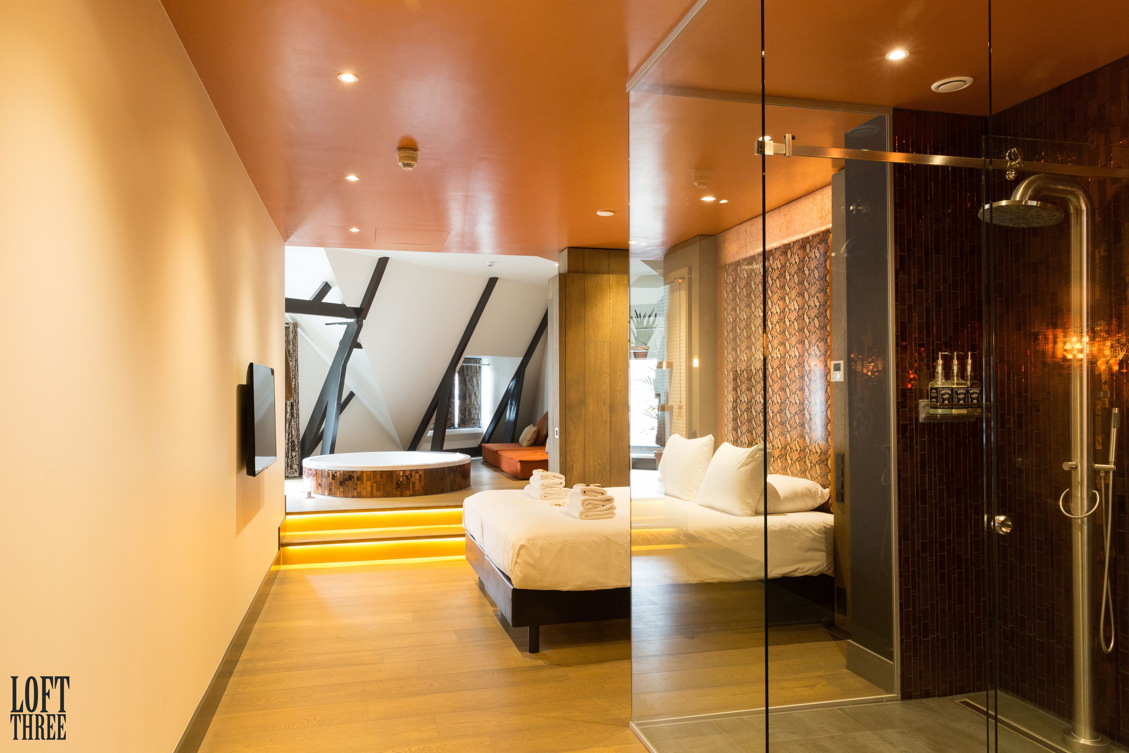 Manzo Suites