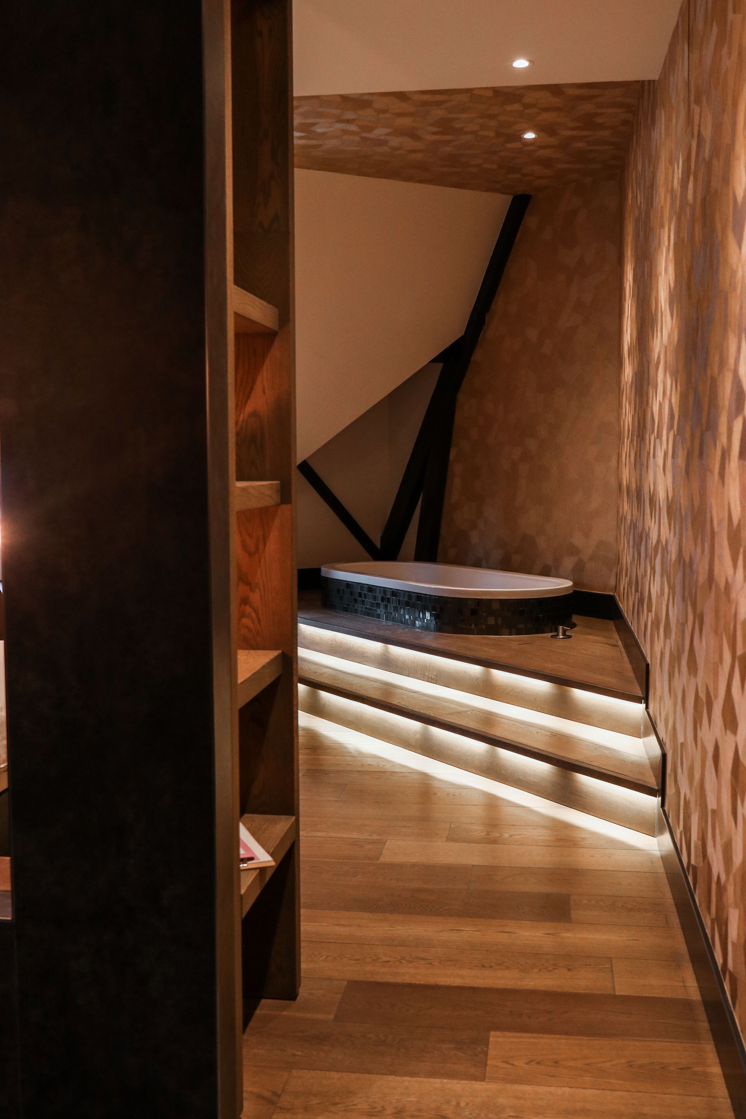 Manzo Suites