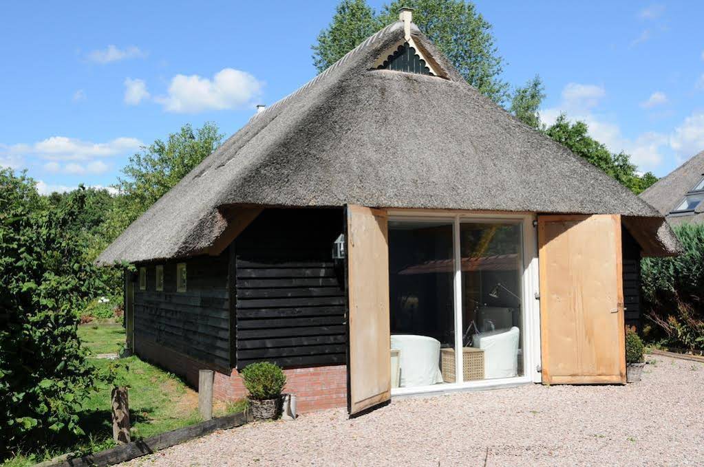 Bed And Breakfast De Violier