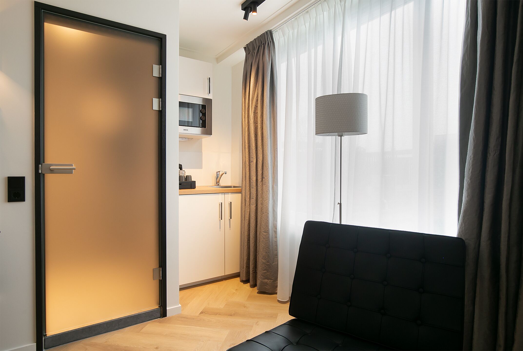 Snoozz Hotels