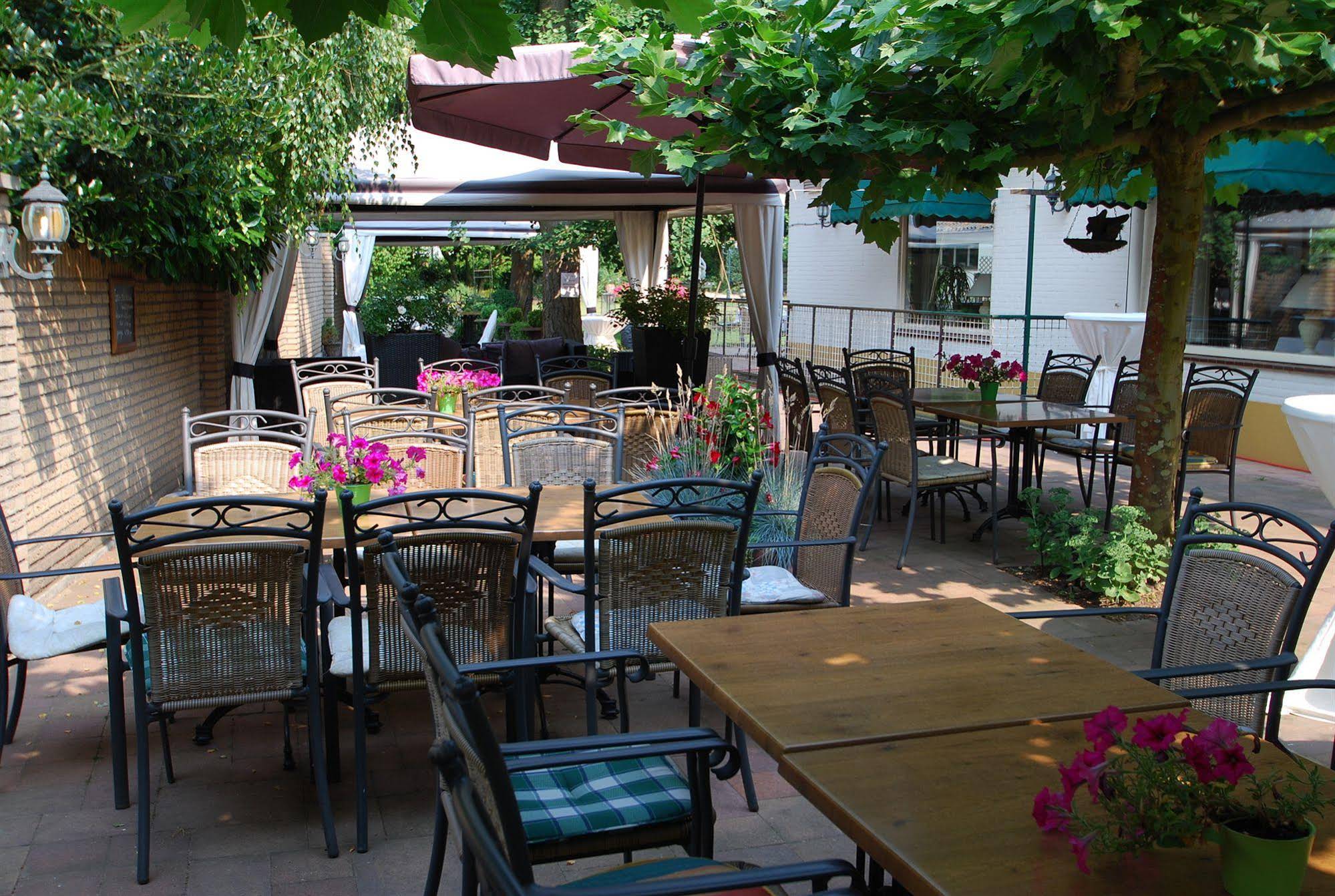Rozenhof Restaurant & Hotel