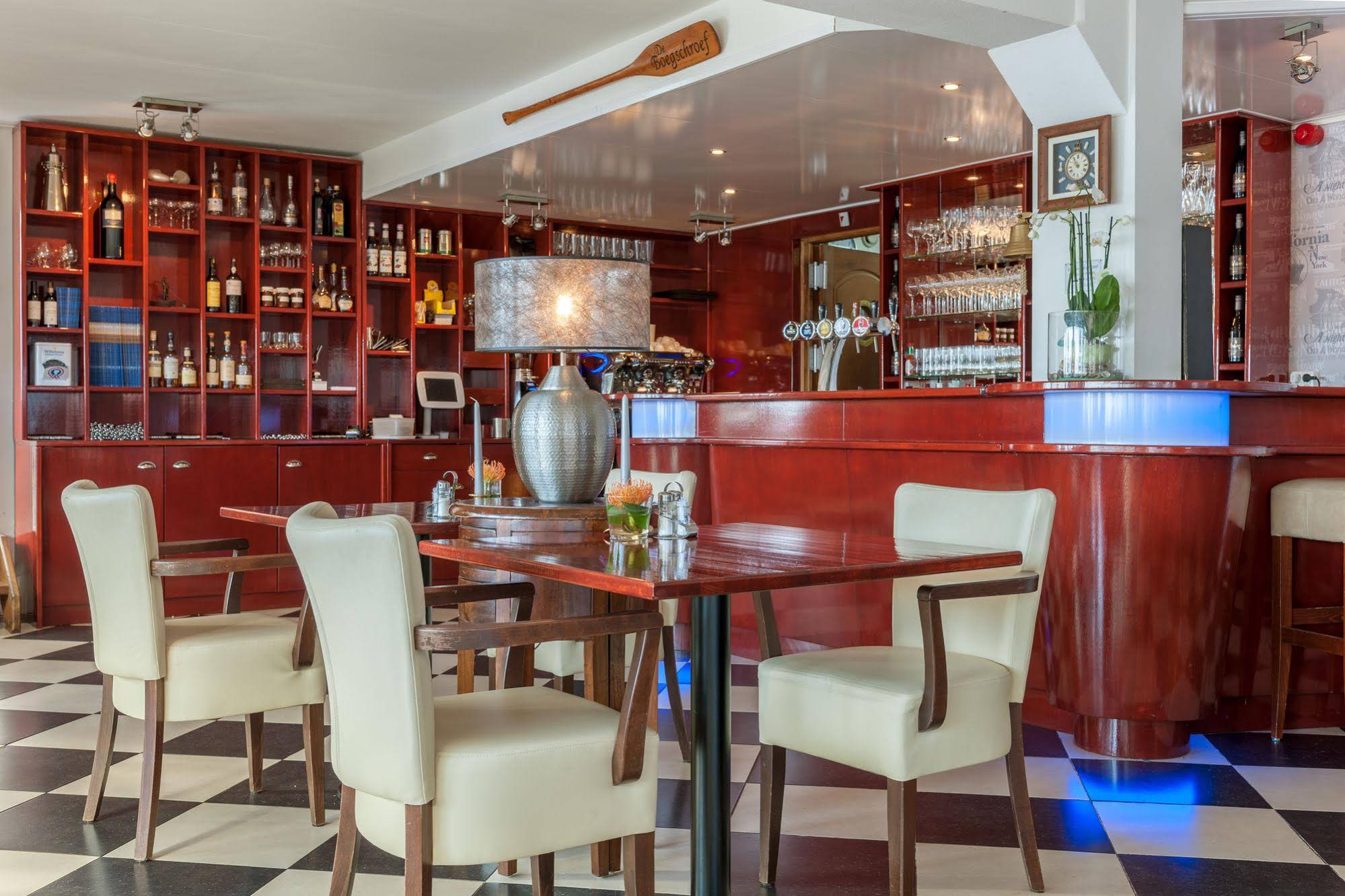 Hotel de Boegschroef