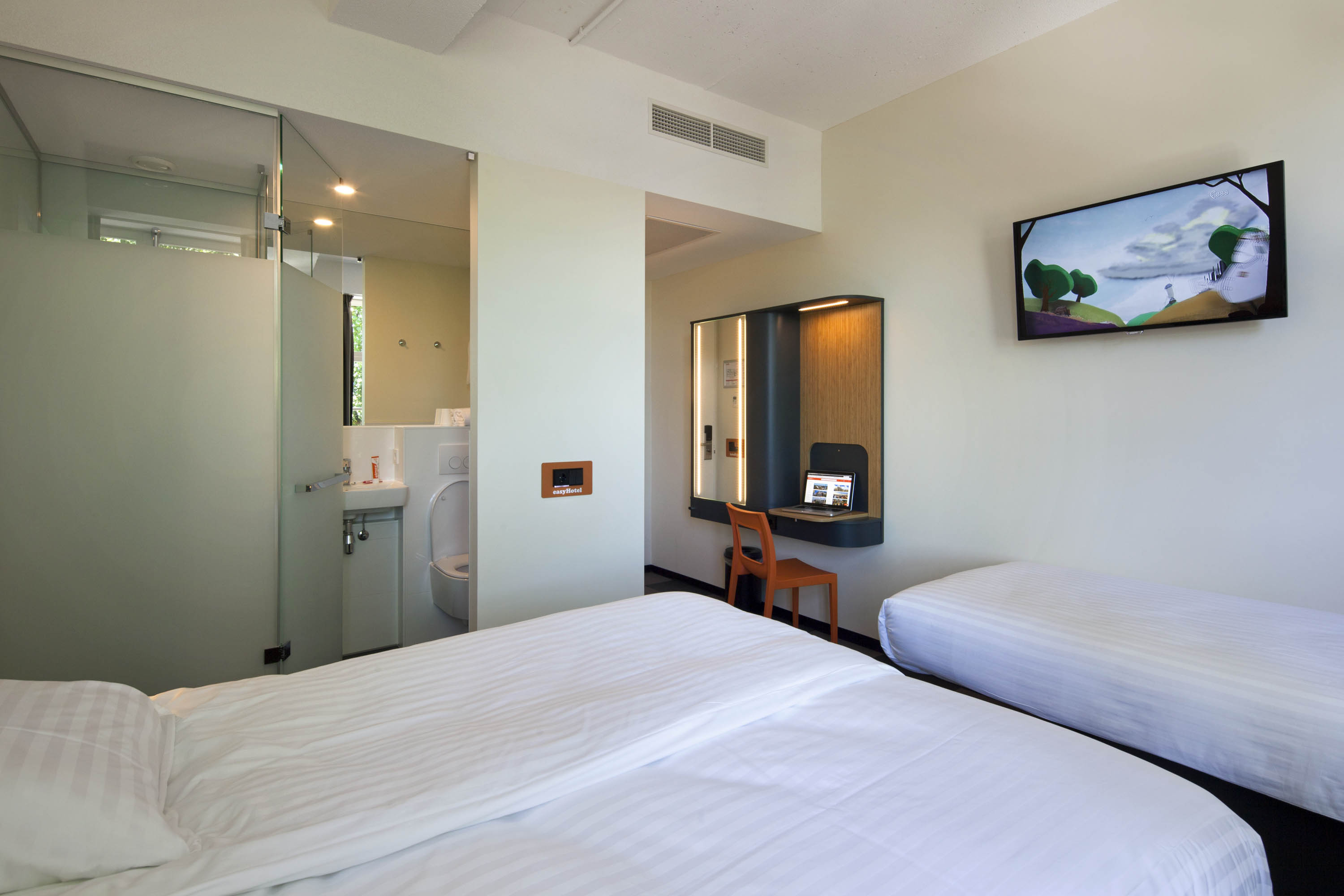 EasyHotel Maastricht City Centre