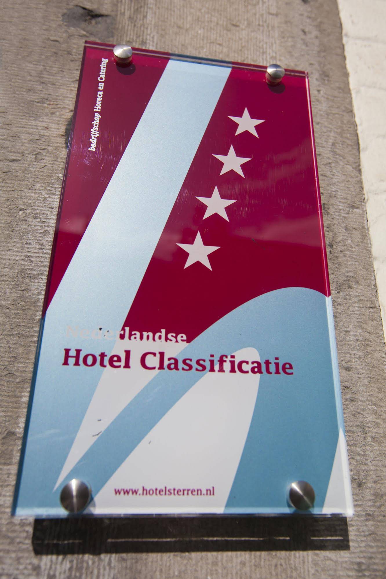 Fitz-Roy Urban Hotel Bar And Garden