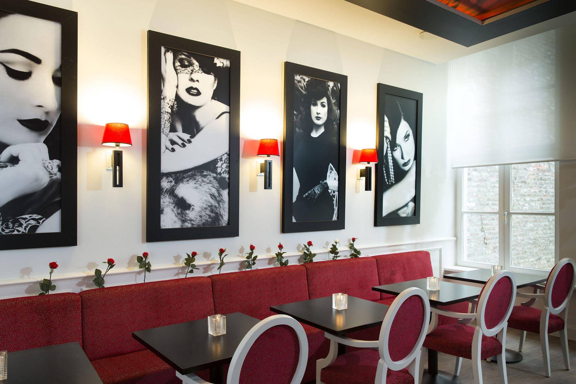 Le Theatre Hotel
