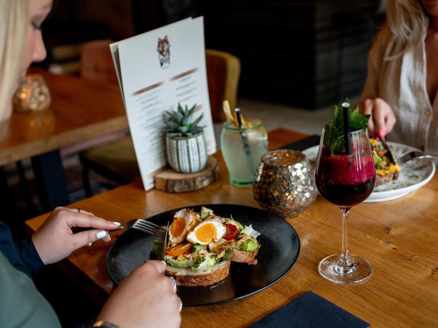 Wolf Hotel Kitchen & Bar