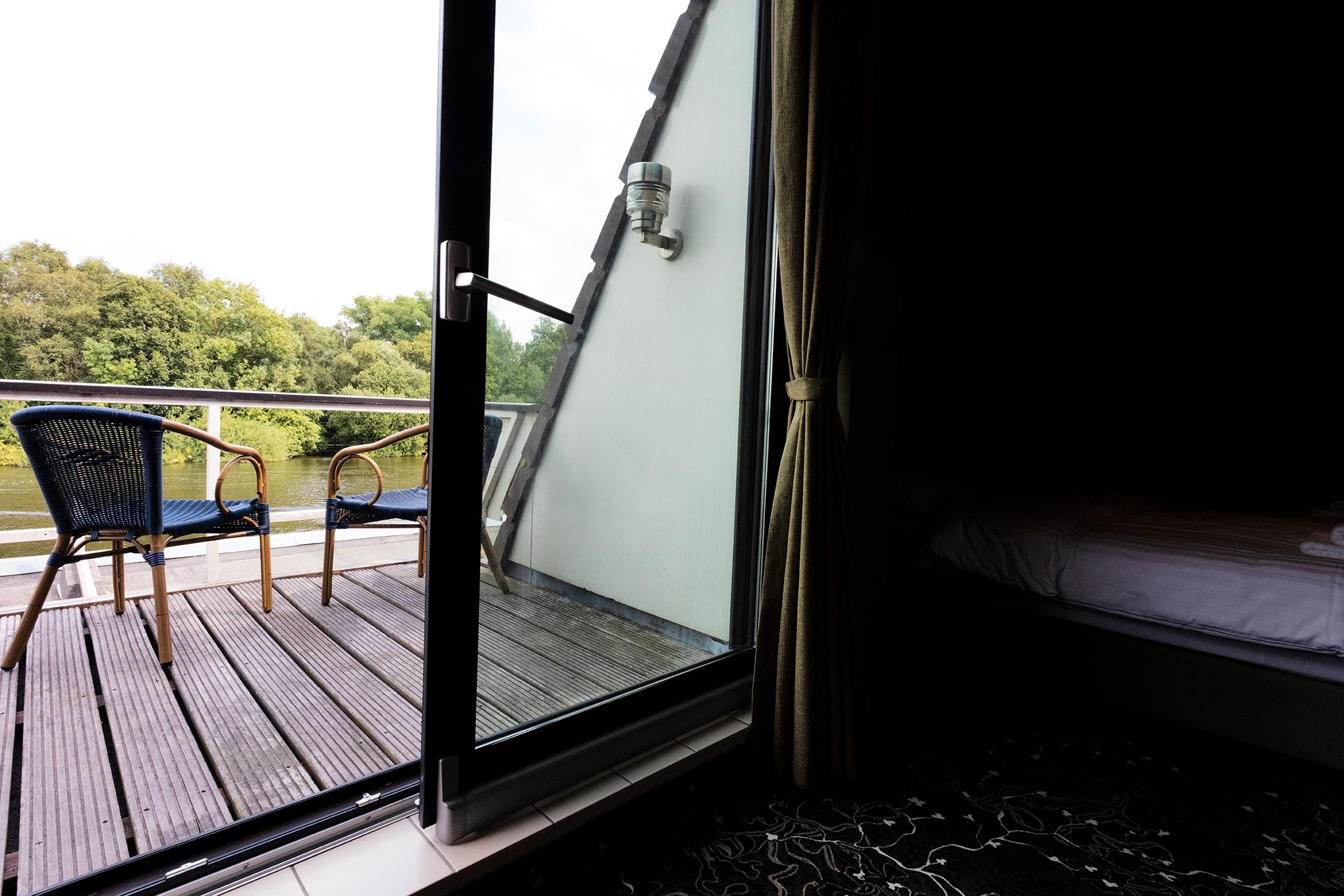 Amsterdam Lake Hotel