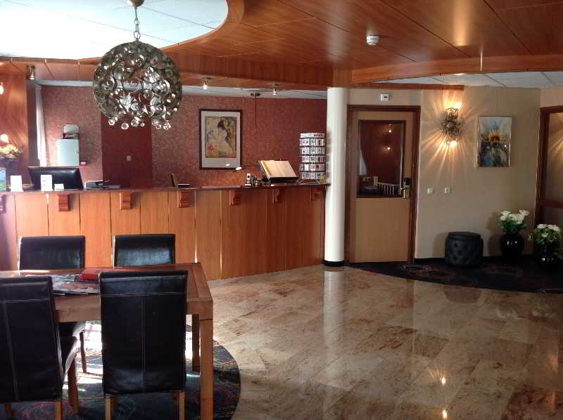 Suyder See Hotel