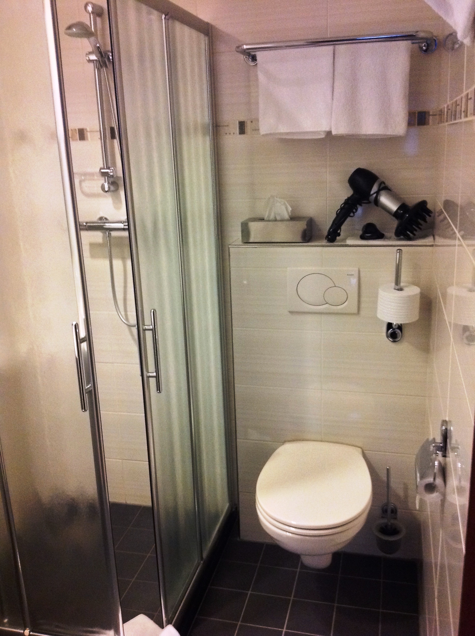 Suyder See Hotel