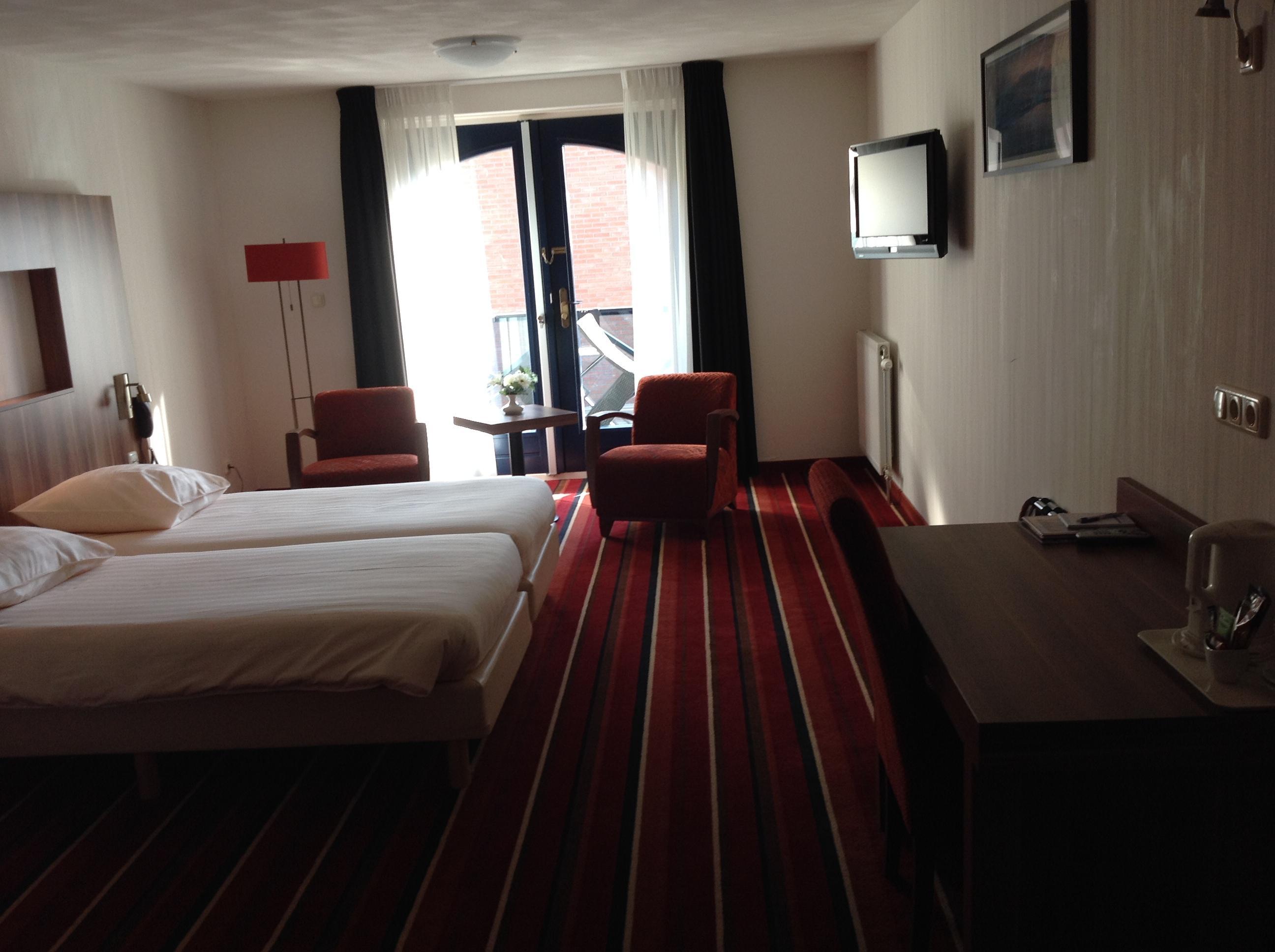 Suyder See Hotel