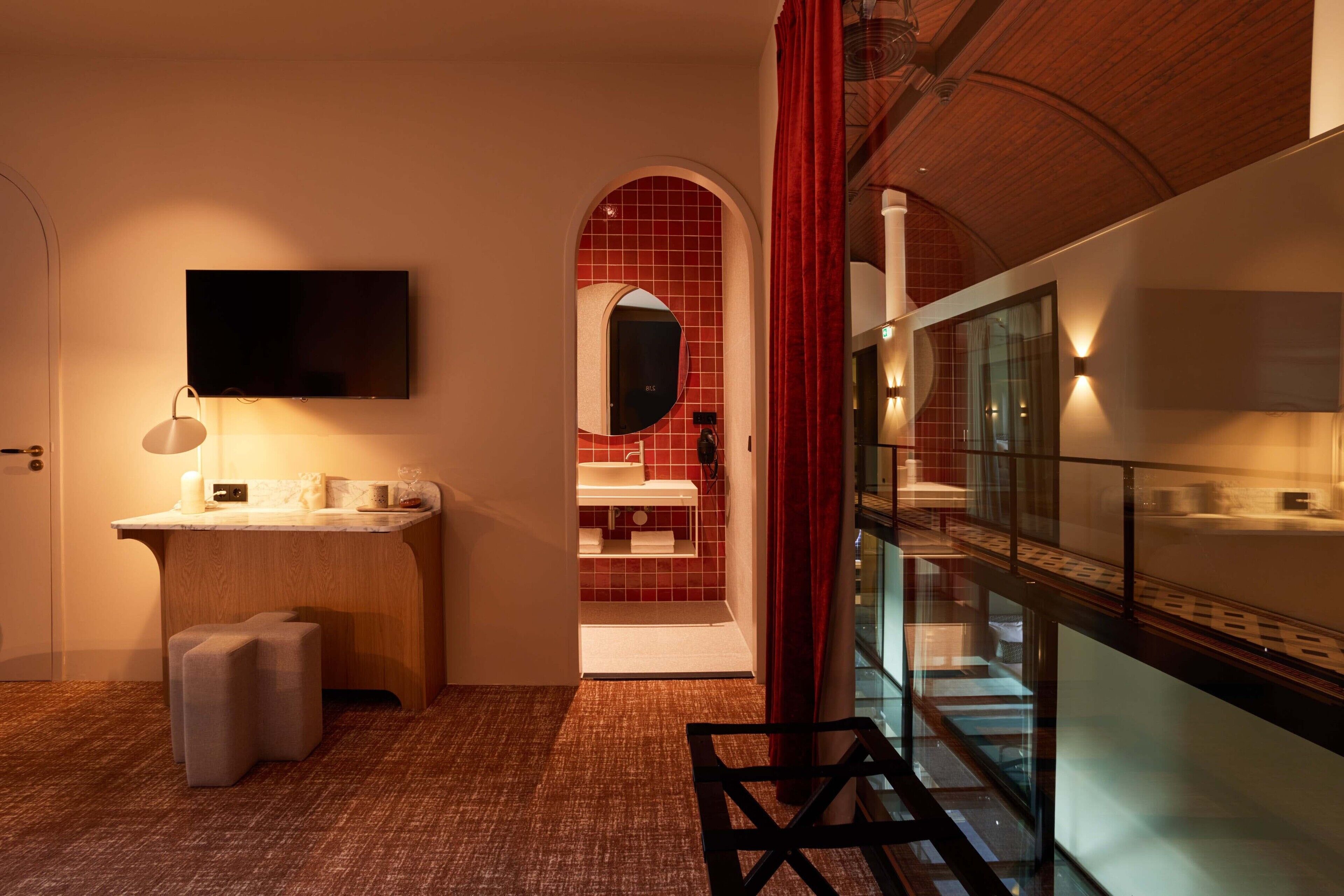 Heavens Hotel
