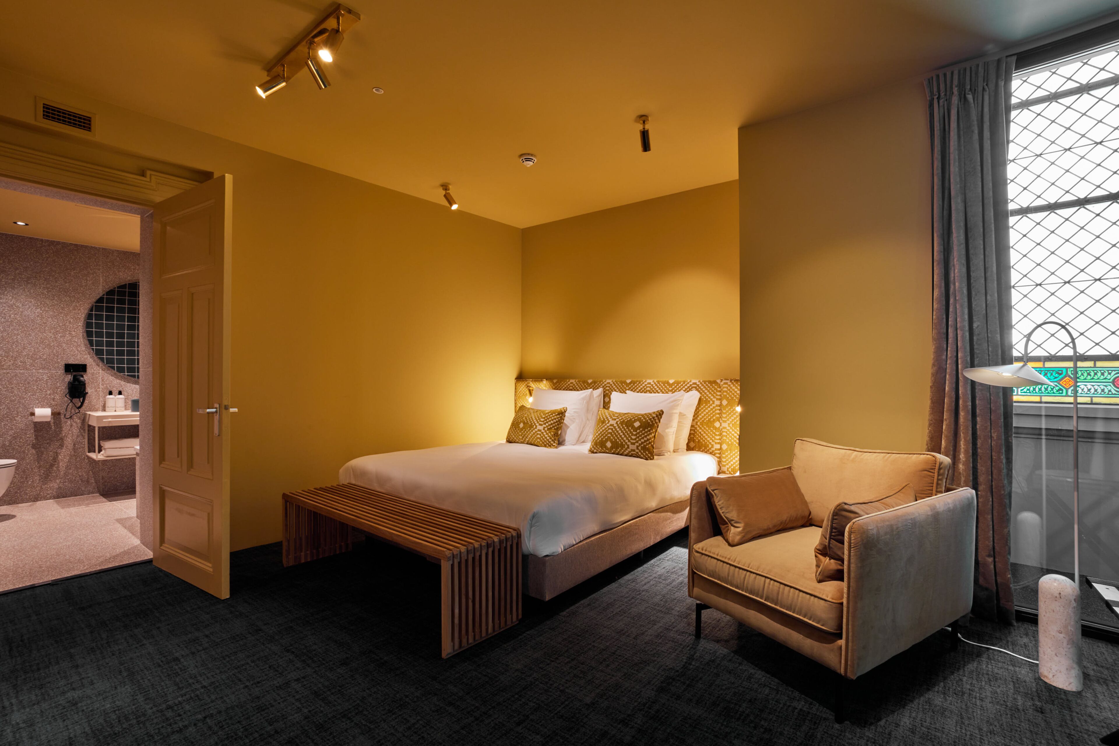 Heavens Hotel