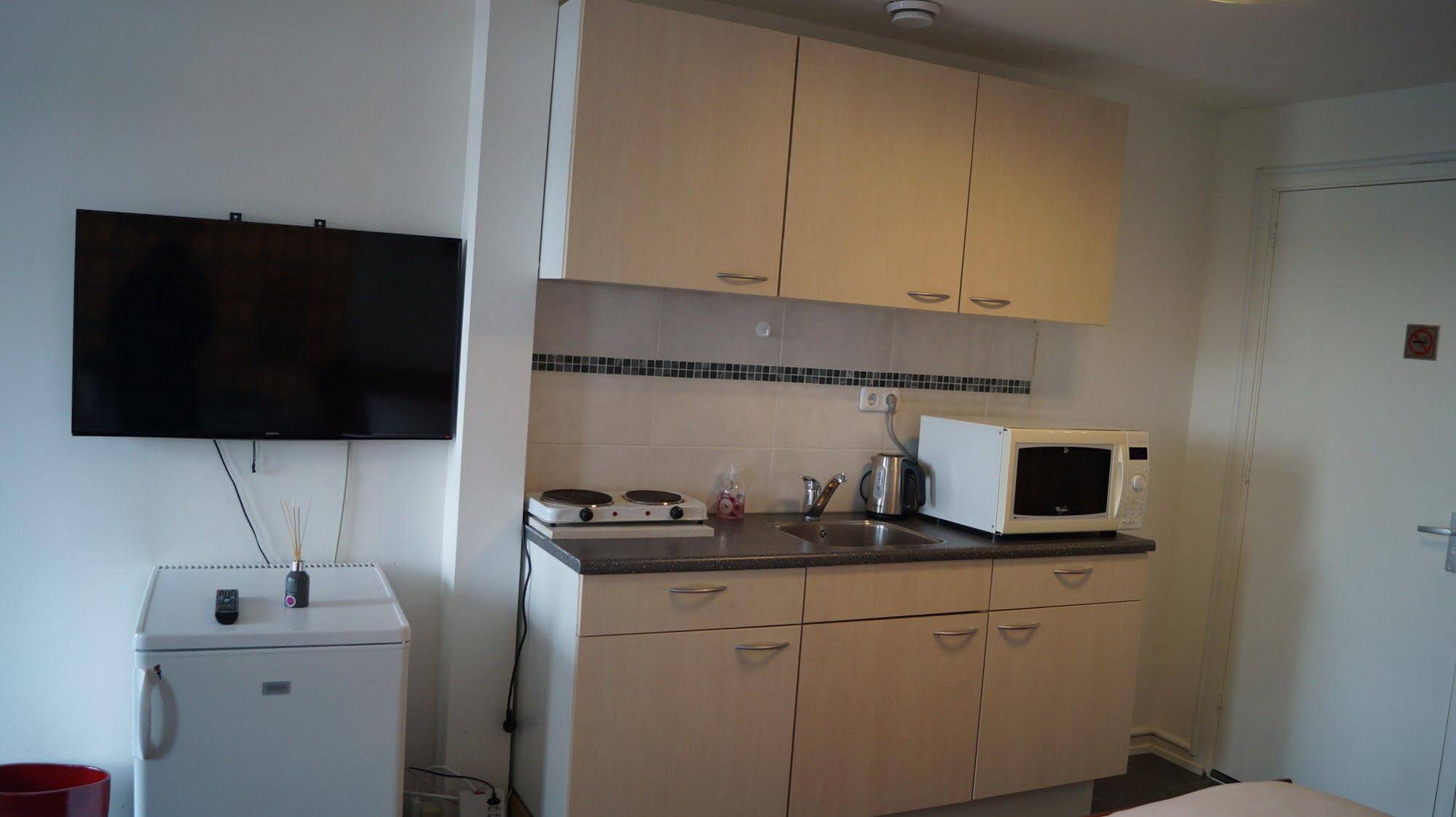 Budget Hotel De Witte Hoeck Amsterdam Wormerveer