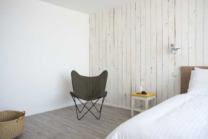Amsterdam Beach Hotel