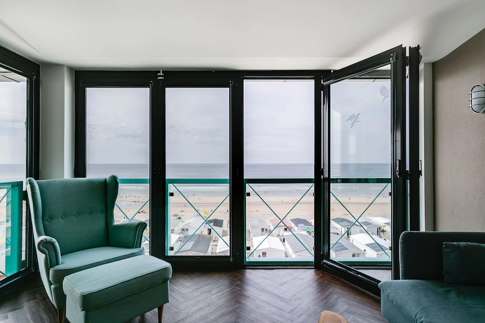 Beachhouse Hotel