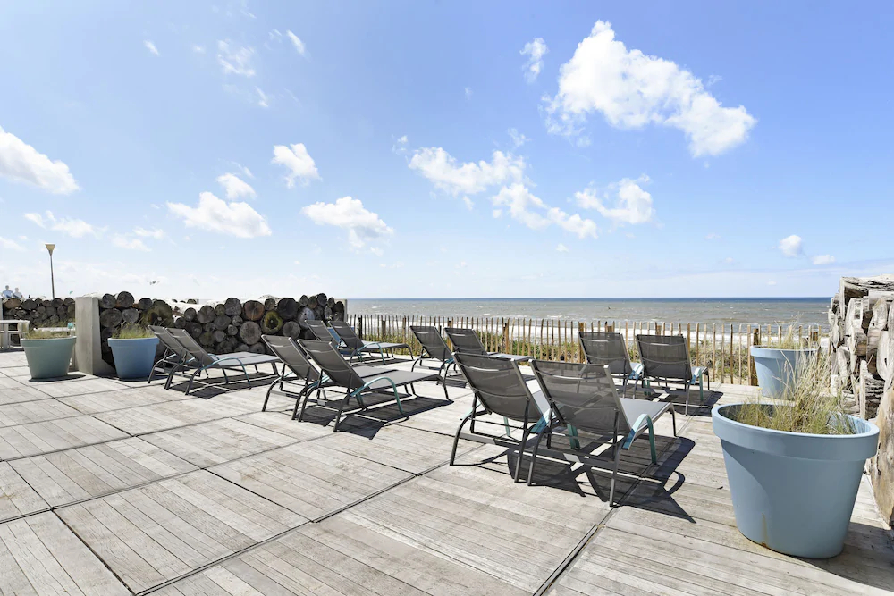 Beachhouse Hotel