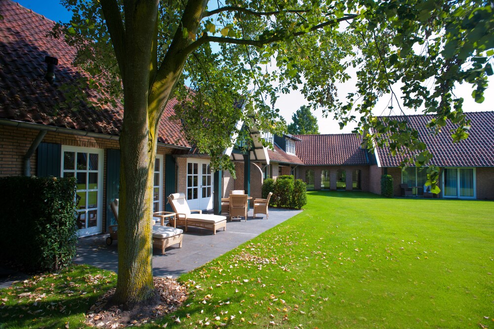 Parkhotel De Wiemsel