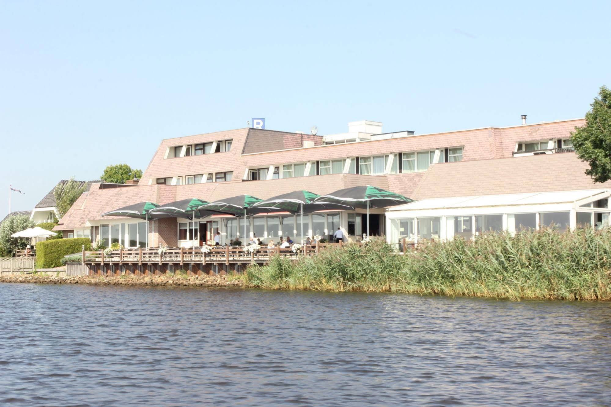 Hotel And Restaurant Zwartewater