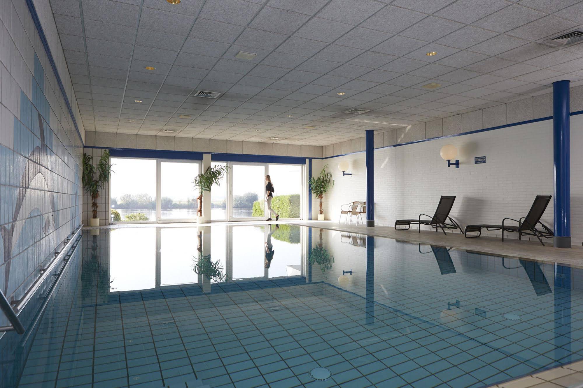 Hotel And Restaurant Zwartewater