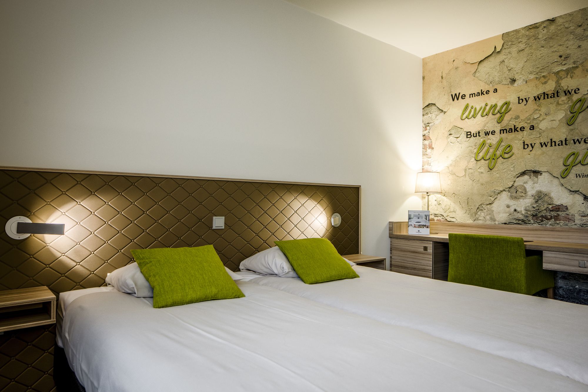 Hampshire Hotel - Churchill Terneuzen