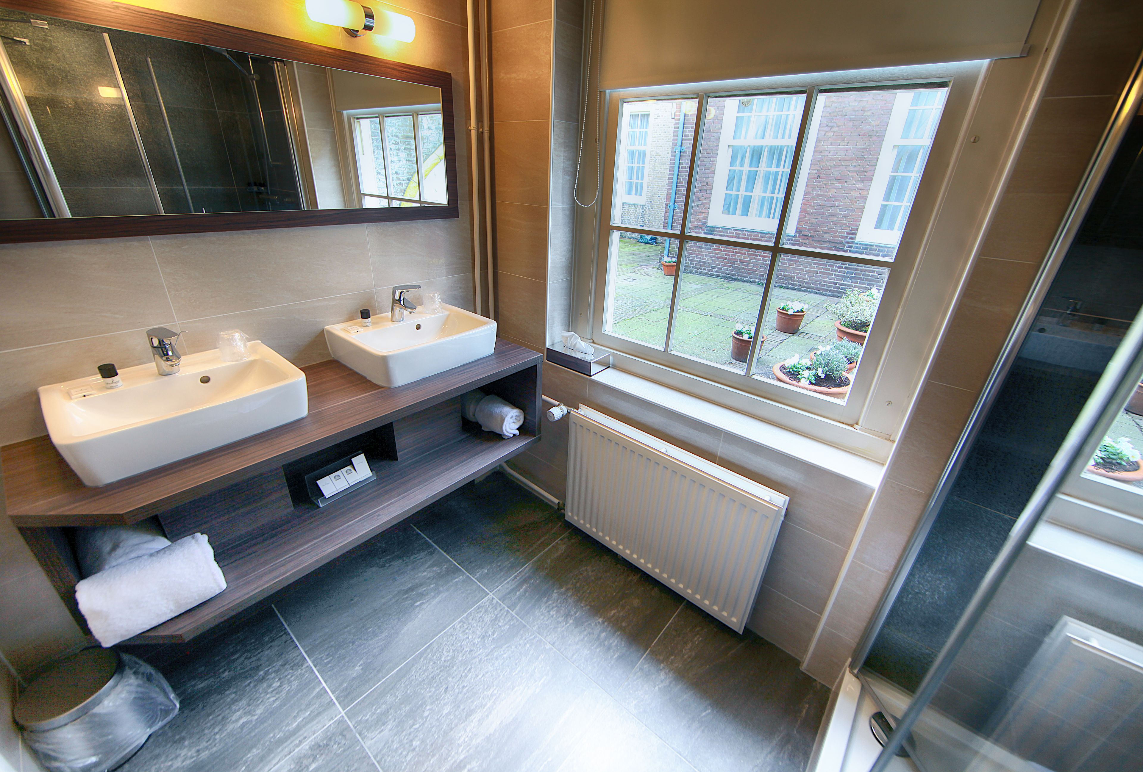 Grand Museum Hotel, BW Signature Collection