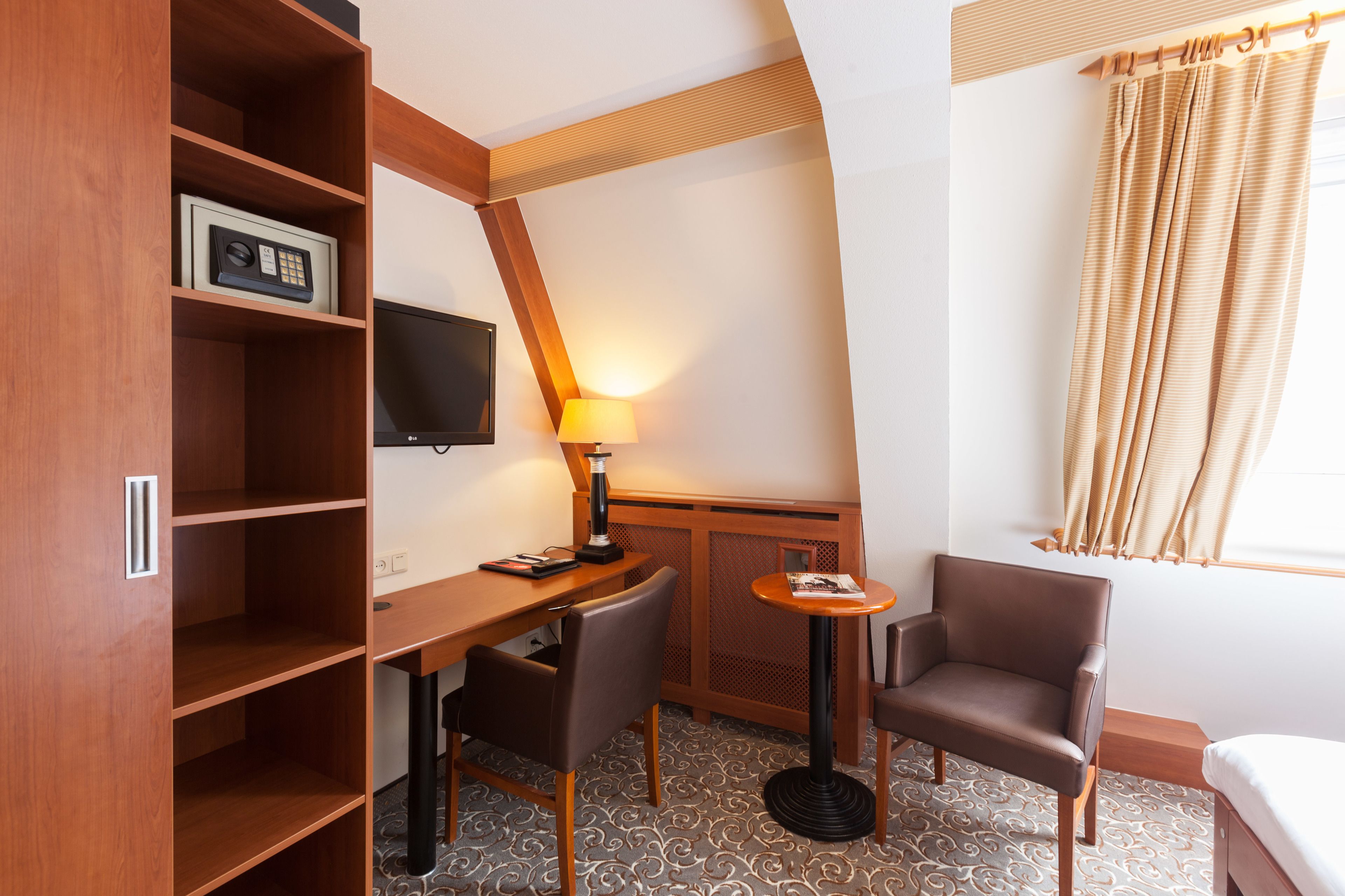 Grand Museum Hotel, BW Signature Collection