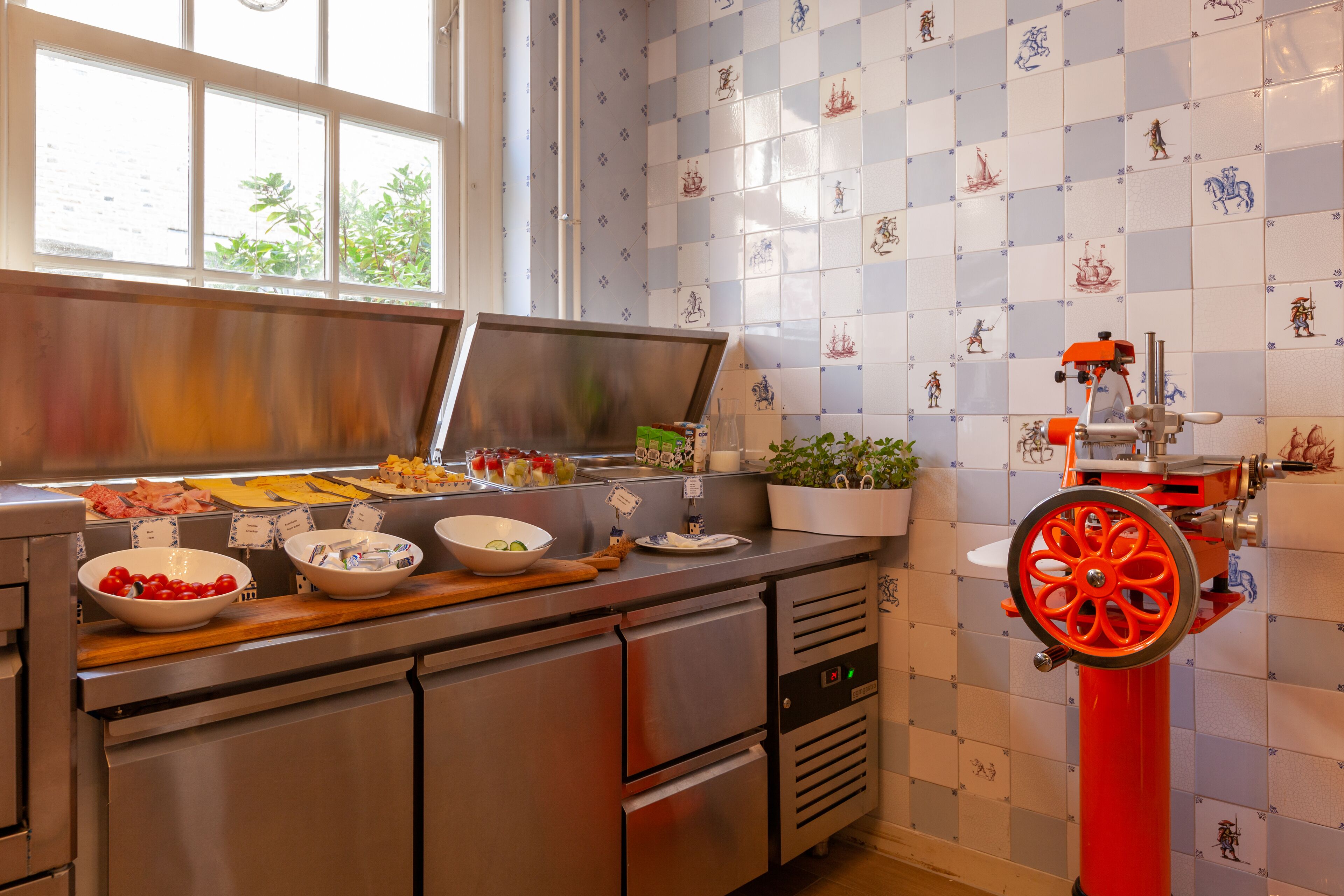 Grand Museum Hotel, BW Signature Collection