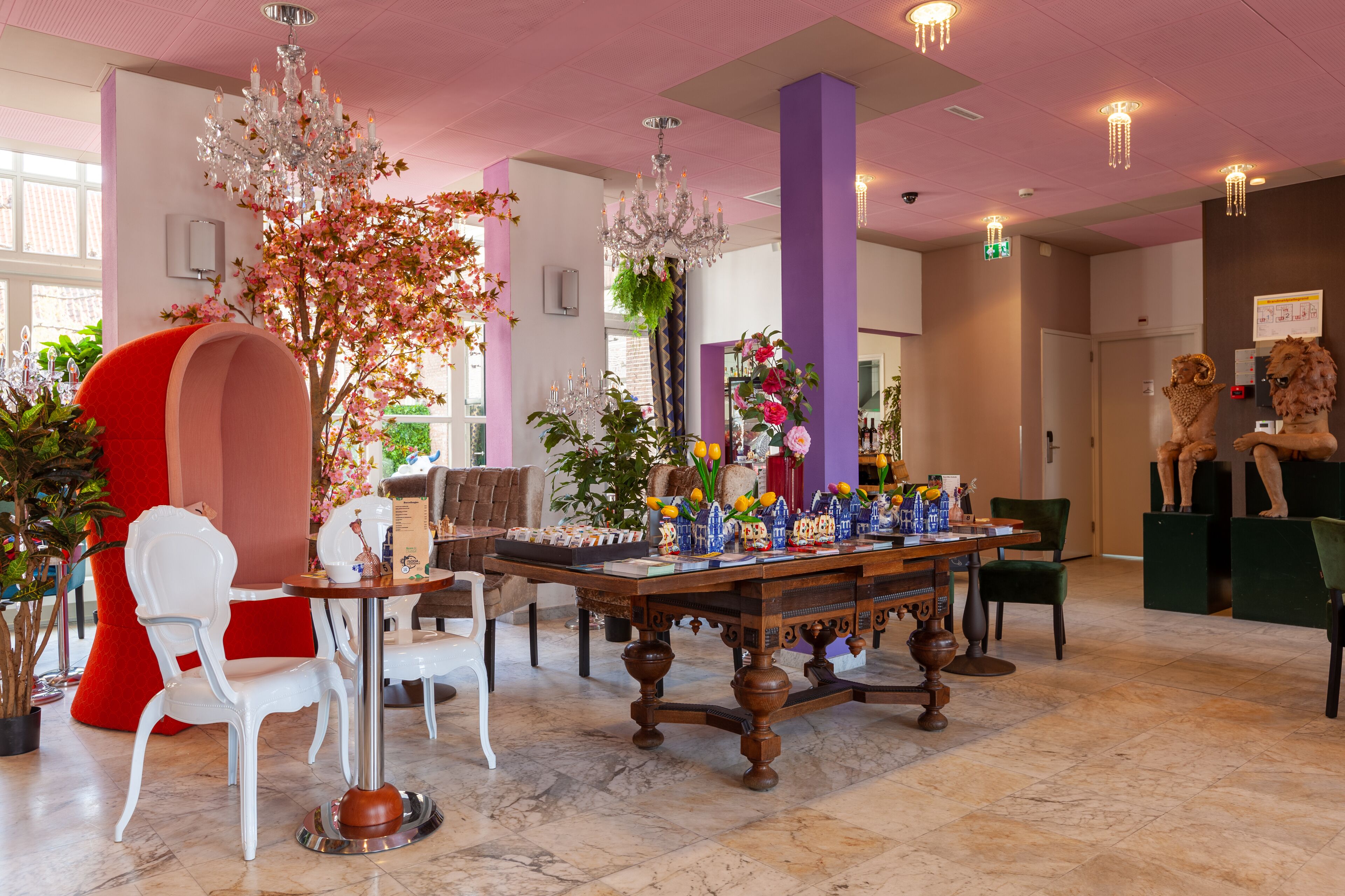 Grand Museum Hotel, BW Signature Collection