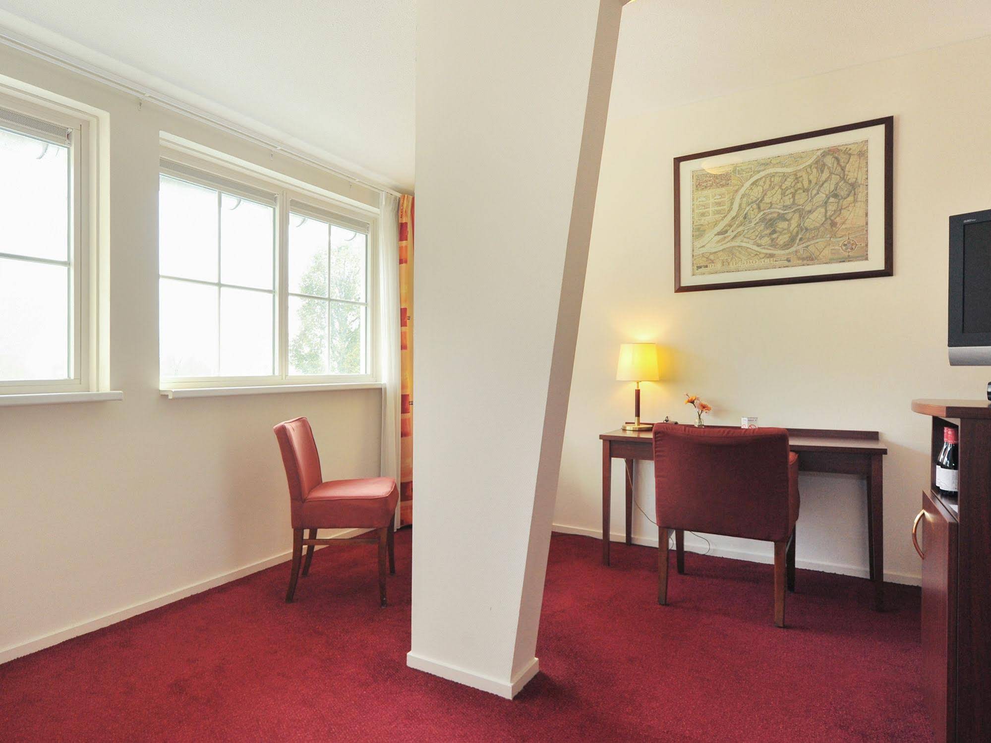 Logis Hotel De Brabantse Biesbosch