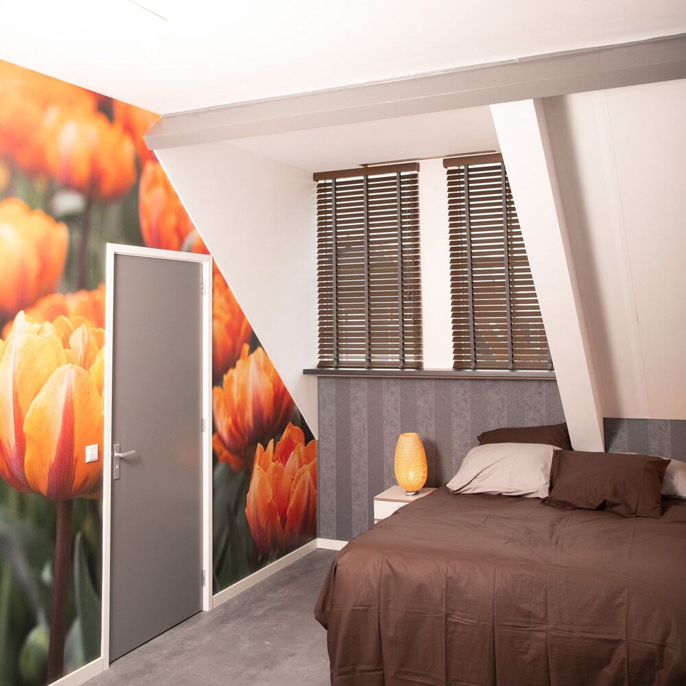 House Of Tulips