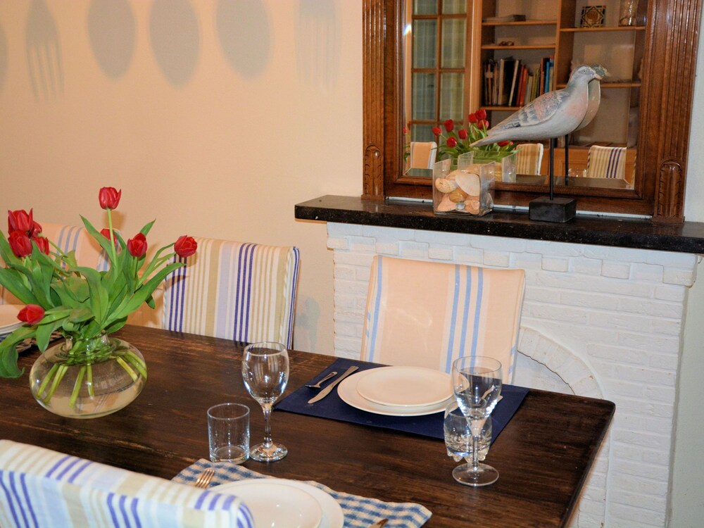 Authentic Jutters House