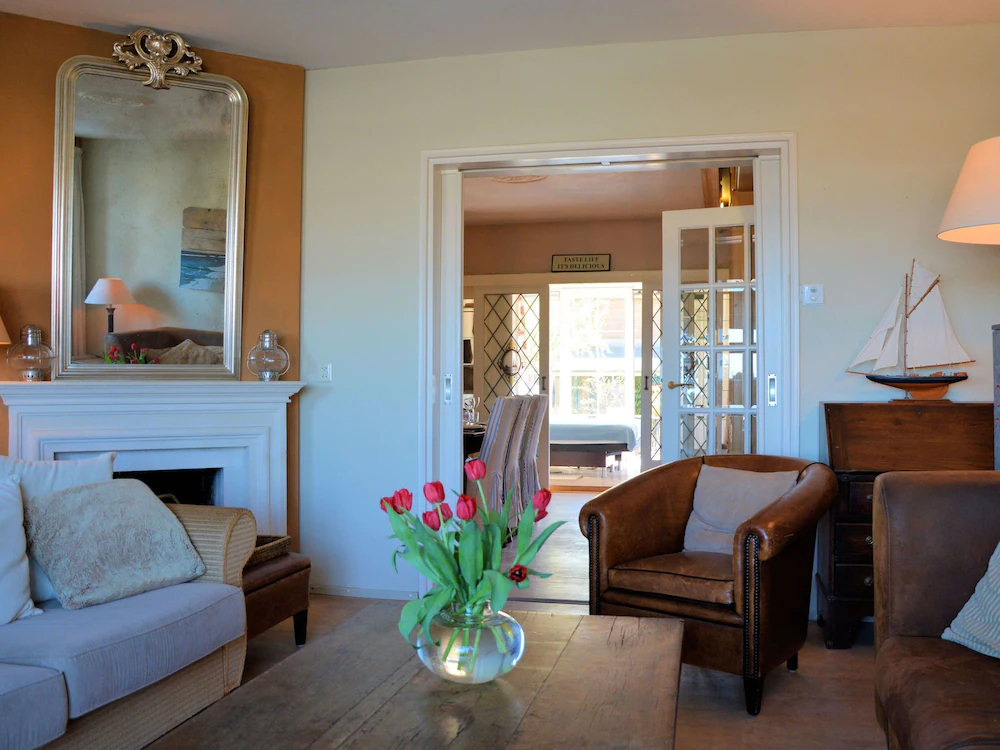 Authentic Jutters House