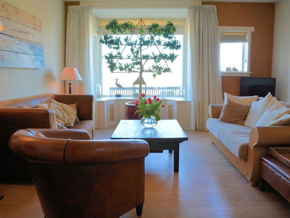 Authentic Jutters House