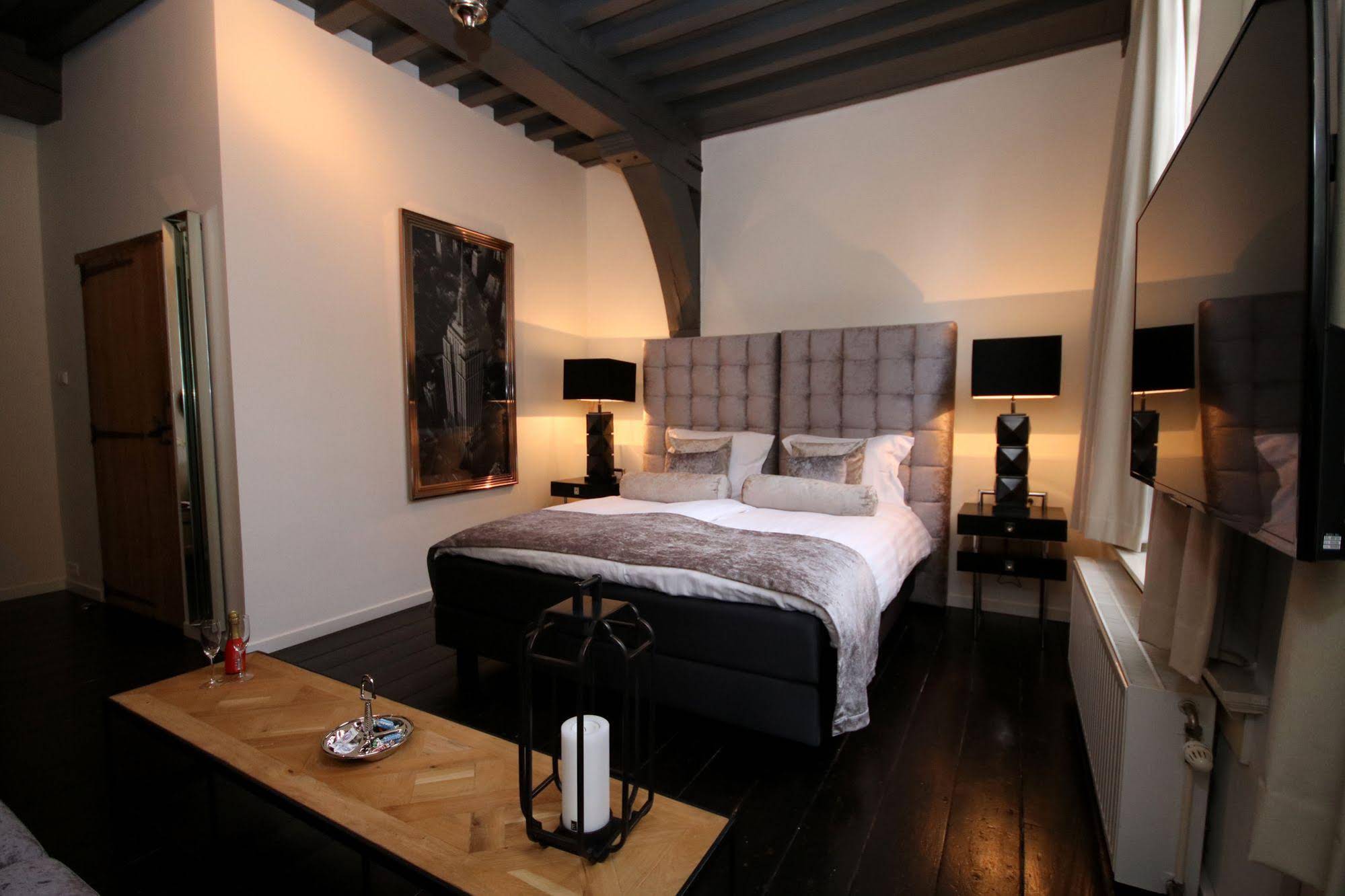 Steenhof Suites