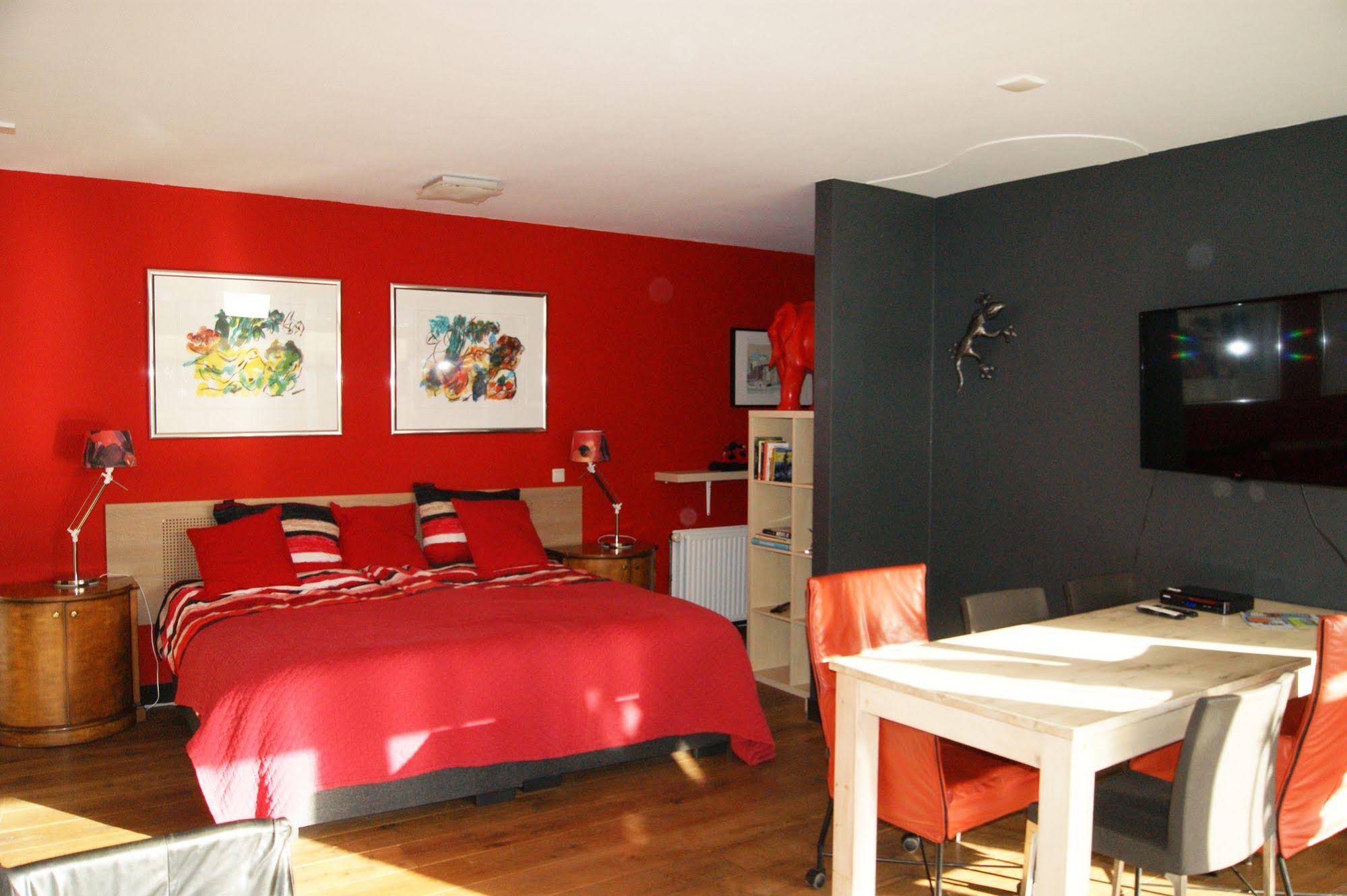 Bed & Breakfast Maasland