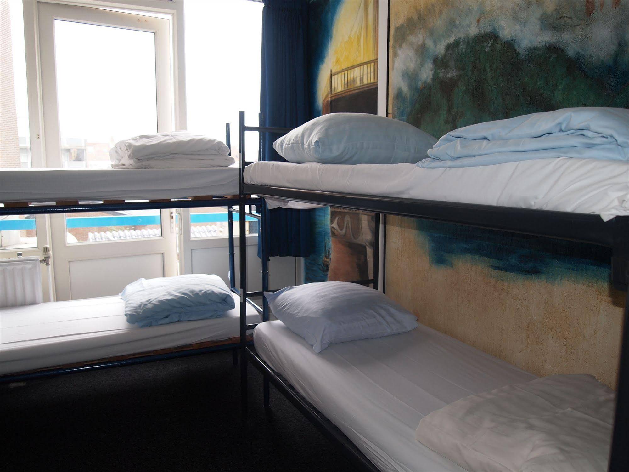 The Flying Pig Beach Hostel