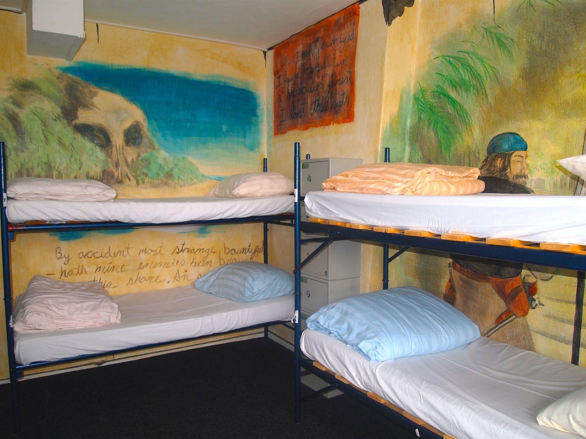 The Flying Pig Beach Hostel