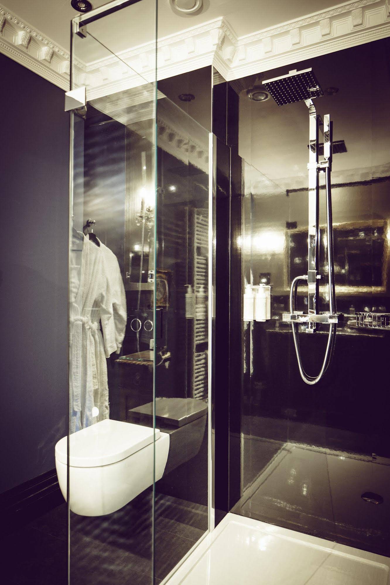 Opus One Boutique Hotel
