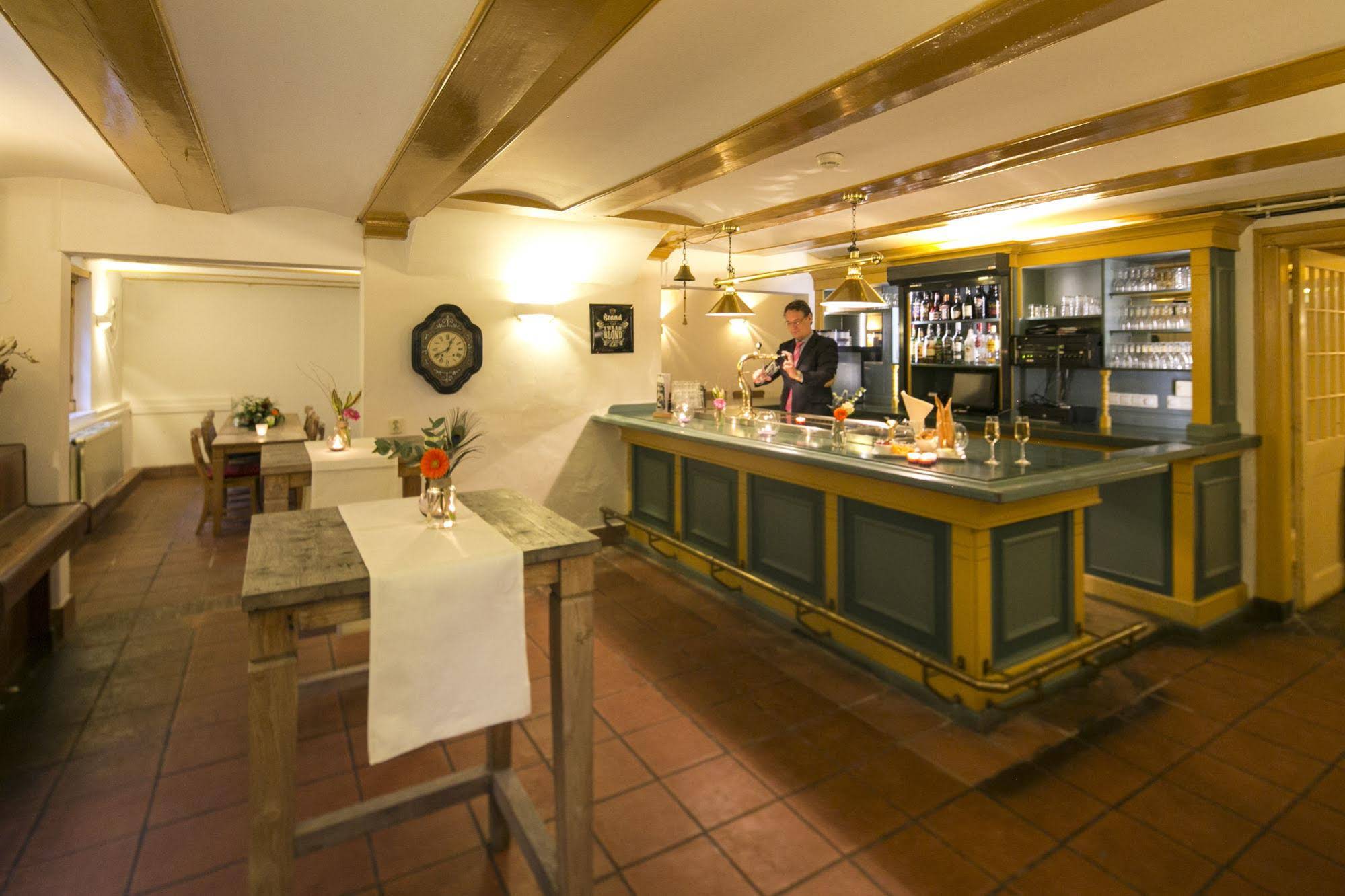 Kasteel Oud Poelgeest