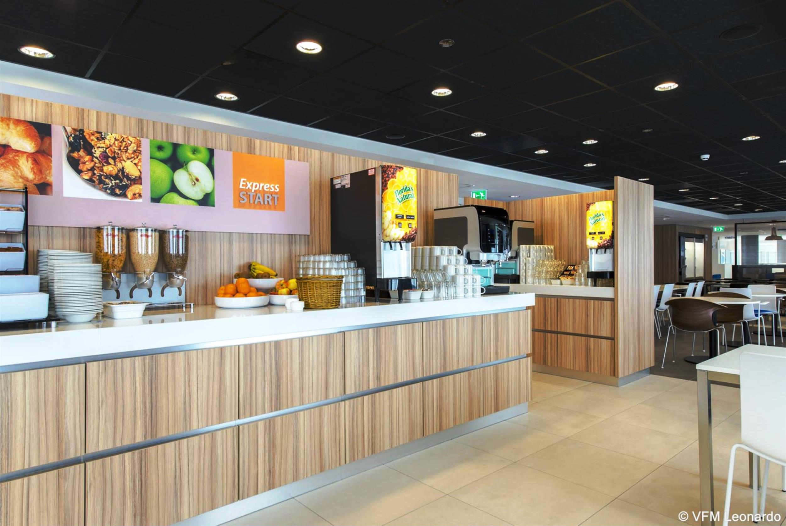 Holiday Inn Express Rotterdam - Central Station