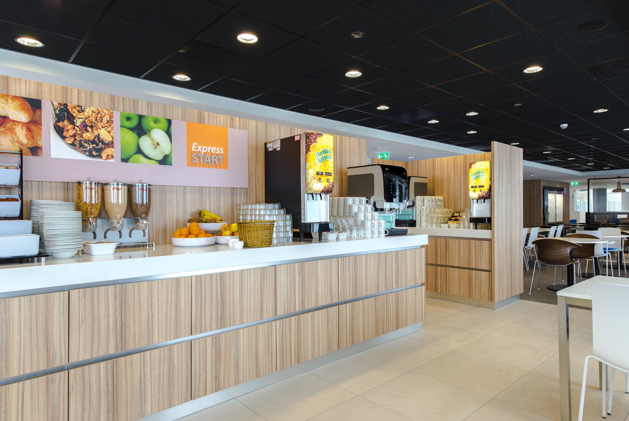 Holiday Inn Express Rotterdam - Central Station