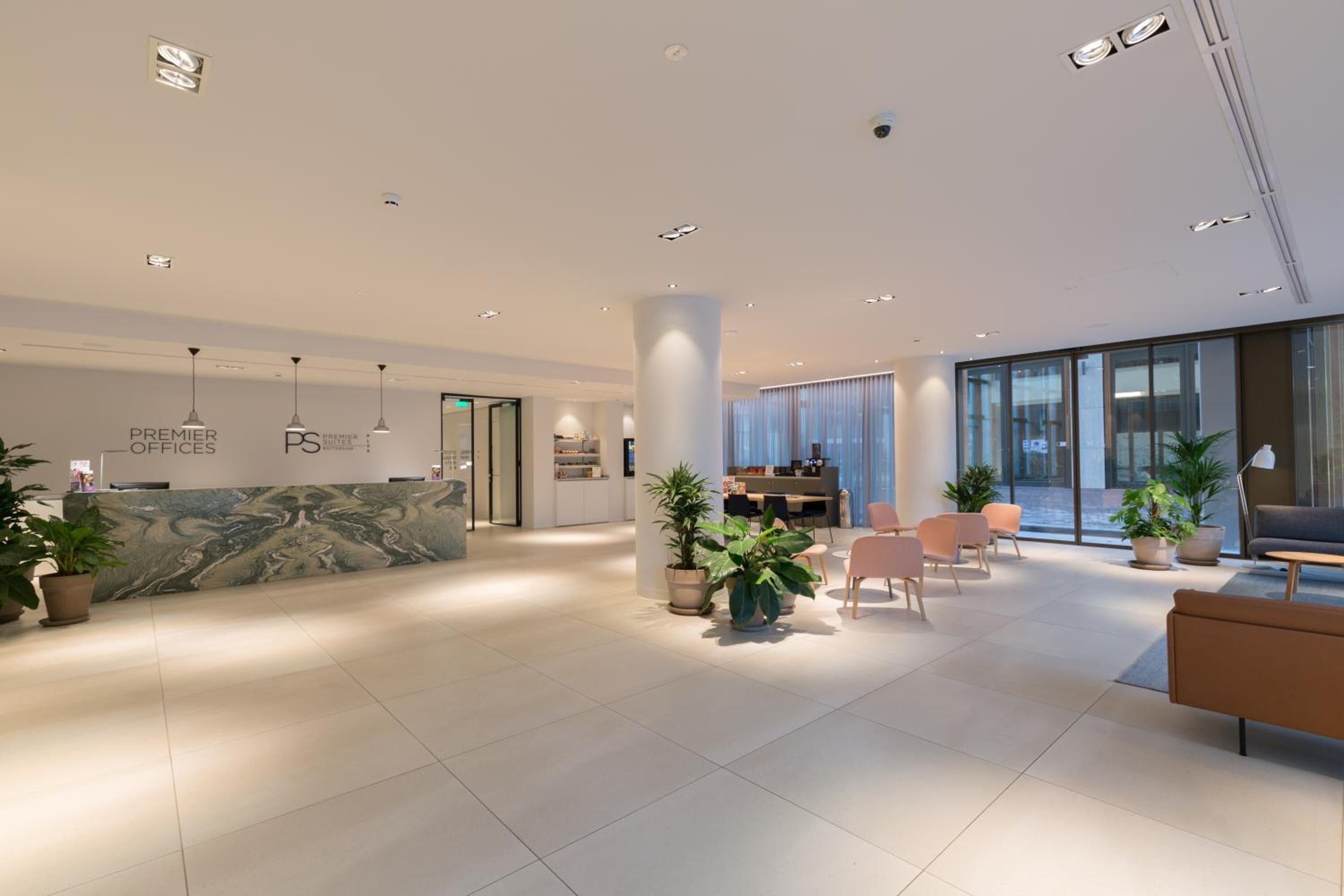 Premier Suites Plus Rotterdam