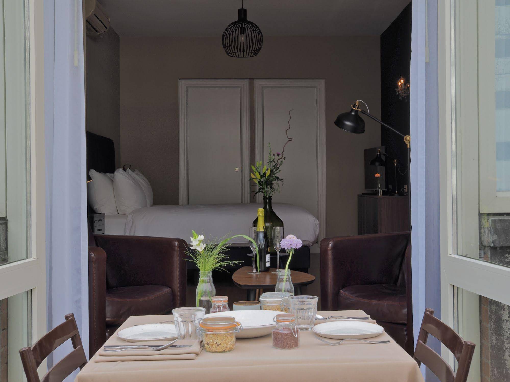 Rose Hotel Het Park, Sonder