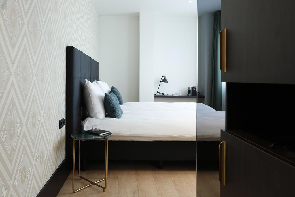 The James Hotel