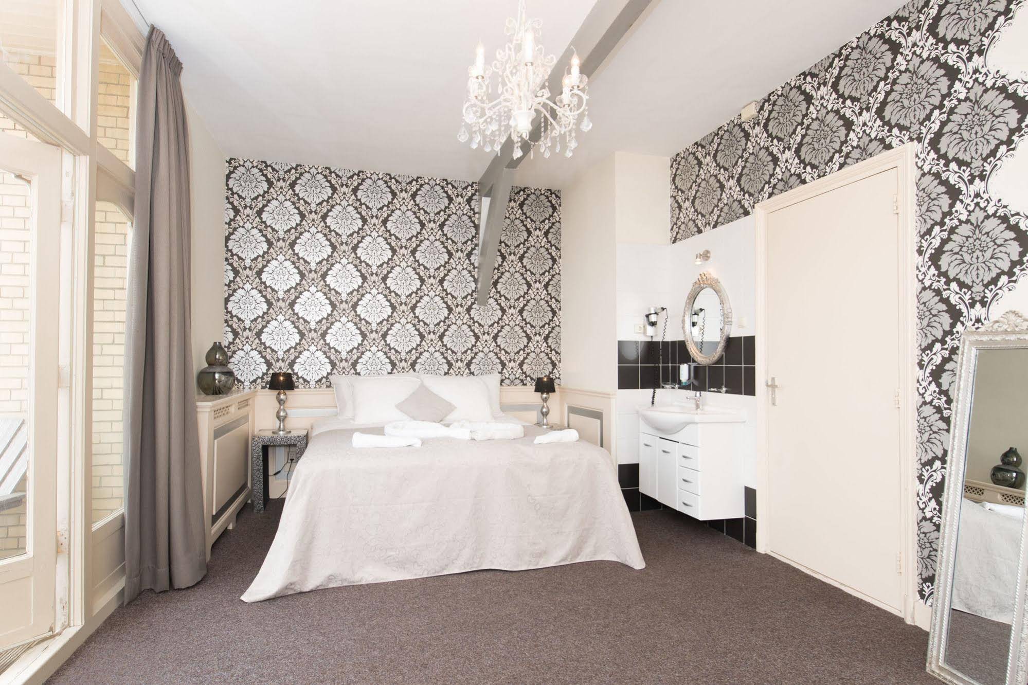 Hotel & Appartementen Bella Vista
